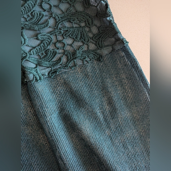 Zara | Emerald Green Lace Maxi Dress | Size S - Picture 4 of 8